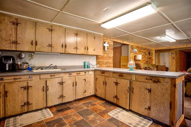 567 S Caney Loop, Home with 4 bedrooms, 2 bathrooms and 2 parking in Chester TX | Image 14