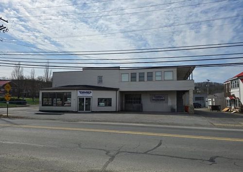 547 E Mahoning St, Punxsutawney Area School District, PA, 15767 | Card Image