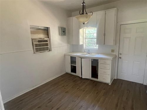 310 N 20th St, Clinton, OK, 73601-2626 | Card Image