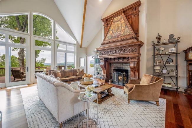 25 Hurrah Rdg, House other with 6 bedrooms, 7 bathrooms and null parking in Scaly Mountain NC | Image 17