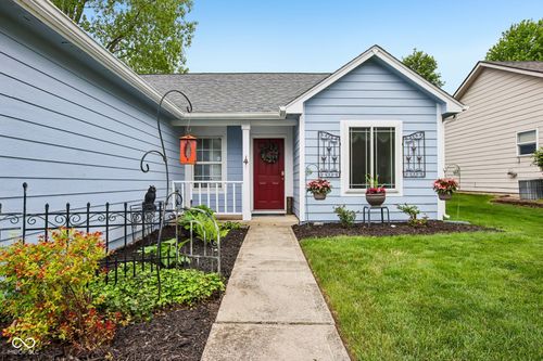11127 Indian Lake Blvd, Indianapolis, IN, 46236-9385 | Card Image