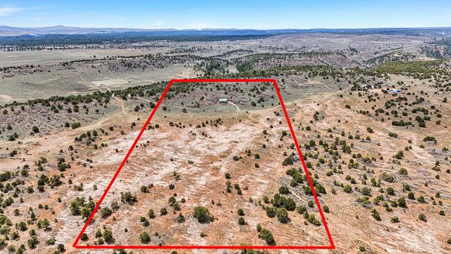 6519 Uncompahgre Divide Rd, House other with 2 bedrooms, 1 bathrooms and null parking in Whitewater CO | Image 4