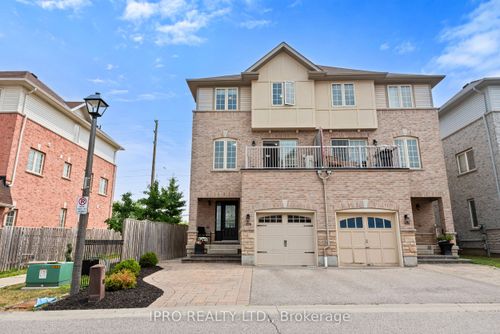 898 Audley Rd N, Ajax, ON, L1Z0N2 | Card Image