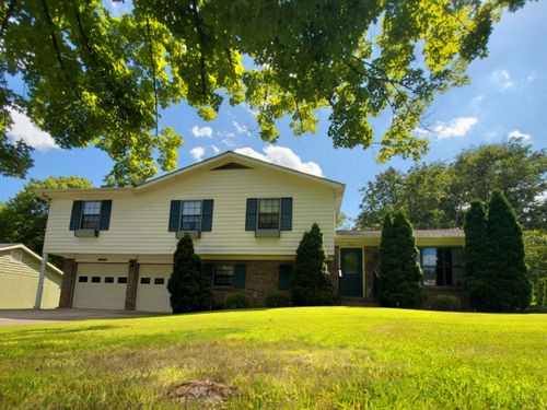5618 Landrum Dr, Ooltewah, TN, 37363-8893 | Card Image