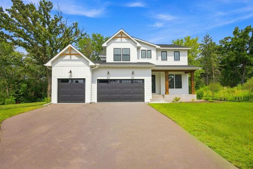 2415 Laurie Court, Roseville, MN, 55113 | Card Image