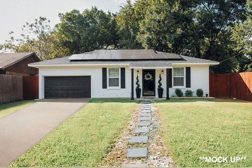 417 E Hill St, Navasota, TX, 77868-2427 | Card Image