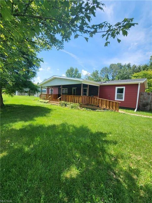 67660 E Lofland Rd, Cambridge, OH, 43725-8566 | Card Image