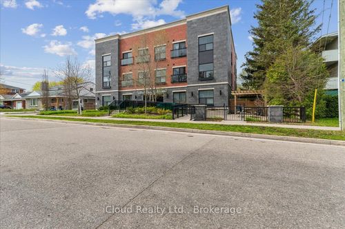 104-15 Devitt Ave S, Waterloo, ON, N2J1Y6 | Card Image