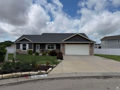 2617 Donnas Way, Manhattan, KS, 66502 | Card Image