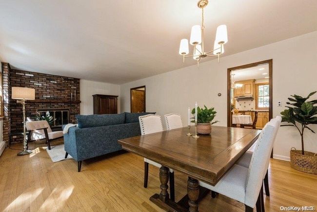 158 Chestnut Cir, House other with 3 bedrooms, 2 bathrooms and null parking in Northport NY | Image 4