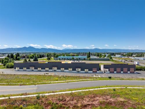 3-2777 N 7th Avenue, Bozeman, MT, 59715 | Card Image