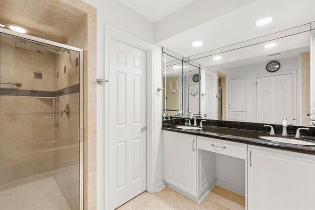 APT-1901 - 3350 Mccue Rd, Condo with 2 bedrooms, 2 bathrooms and null parking in Houston TX | Image 16