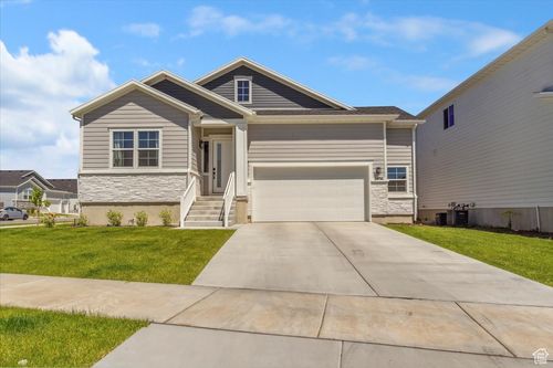 5936 N Angels Landing Dr, Mountain Green, UT, 84050-7002 | Card Image