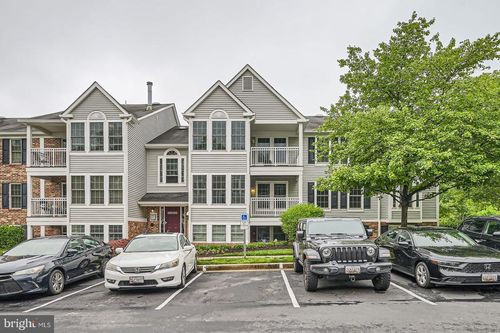 7-1317-1317 Greenbriar Cir, PIKESVILLE, MD, 21208-3748 | Card Image