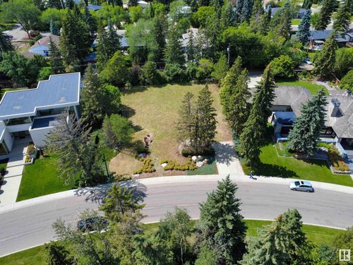 9716 Riverside Dr Nw, Edmonton, AB, T5N3M6 | Card Image