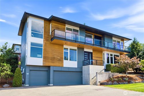 4282 131st Pl Se, Bellevue, WA, 98006-5137 | Card Image