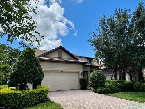9418 Greyhawk Trl, NAPLES, FL, 34120-1888 | Card Image