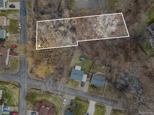 0000 Paramount Lot 50-22-02-379-018 Street, Novi, MI, 48375 | Card Image