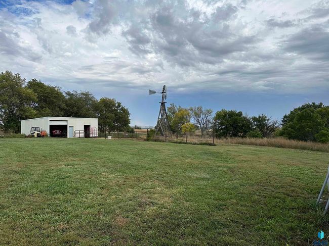 44415 Us Highway 18, House other with 3 bedrooms, 2 bathrooms and null parking in Freeman SD | Image 4