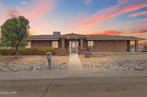 2699 Poseidon Dr, Lake Havasu City, AZ, 86403-3273 | Card Image