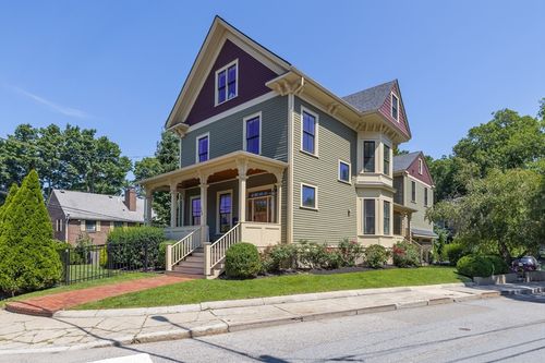 a-160 Walnut St, Newton, MA, 02460-1644 | Card Image