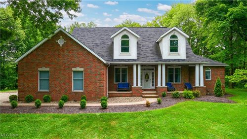 9358 Page Rd, Streetsboro, OH, 44241-5530 | Card Image