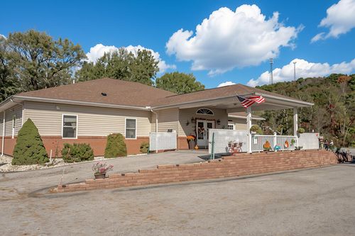 400 Park Ave, Patton, PA, 16668 | Card Image
