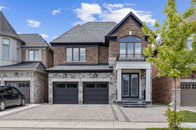 405 Parent Pl, House other with 4 bedrooms, 5 bathrooms and 6 parking in Milton ON | Image 1