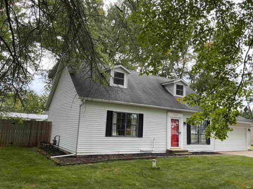 3003 William Dr, Winona Lake, IN, 46590-2029 | Card Image