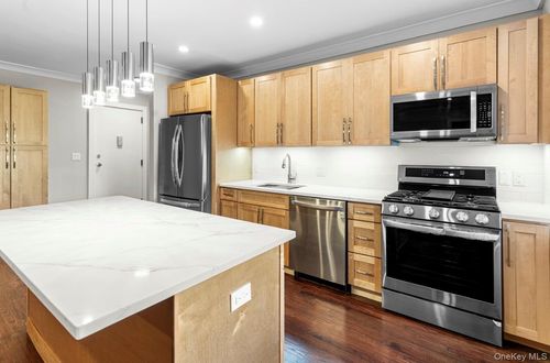 apt-3d-1133 Midland Ave, Yonkers, NY, 10708-6473 | Card Image