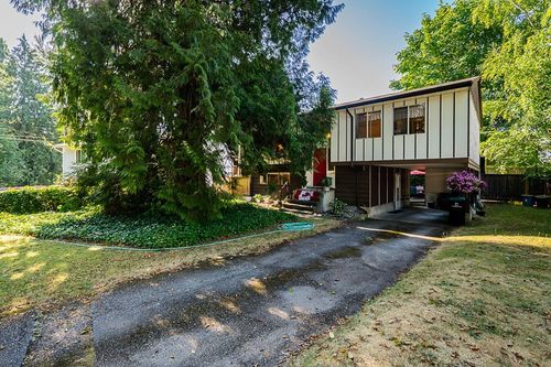 19850 54 Ave, Langley, BC, V3A3V9 | Card Image