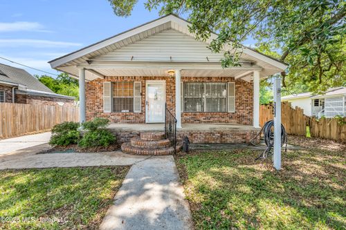386 Lameuse Street, Biloxi, MS, 39530 | Card Image