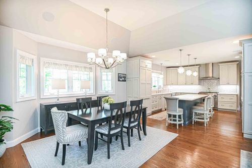 12 Haywick Dr, Stratham, NH, 03885-4446 | Card Image