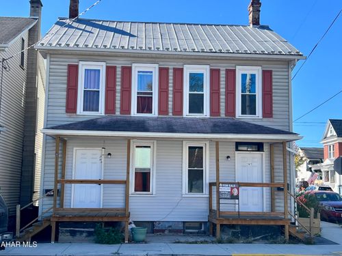 1030-32 Moore St, Huntingdon, PA, 16652-1839 | Card Image