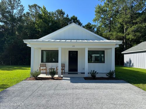 115 Long Pond Loop, Swansboro, NC, 28584-0280 | Card Image