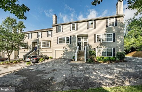 205-205 Princeton Cir, NEWTOWN SQUARE, PA, 19073-1077 | Card Image