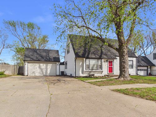 510 Wire Ave, Haysville, KS, 67060-1564 | Card Image