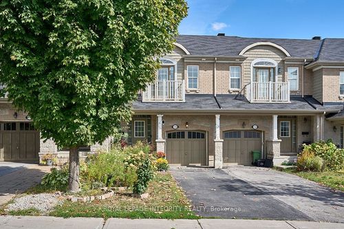 114 Battersea Cres, Kanata, ON, K2T0C6 | Card Image
