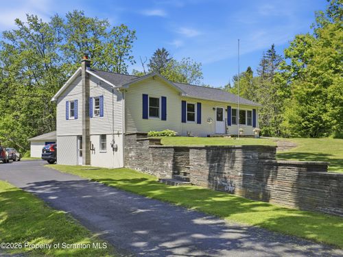 1237 Heart Lake Rd, Scott Twp, PA, 18433-3228 | Card Image
