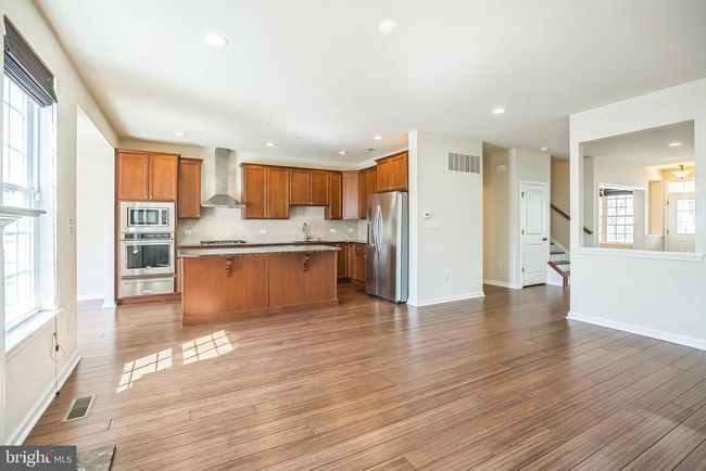 142 Spring Oak Dr, Townhouse with 4 bedrooms, 3 bathrooms and null parking in MALVERN PA | Image 6