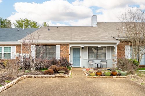 6773 Hickory Creek Rd, Chattanooga, TN, 37421-1764 | Card Image