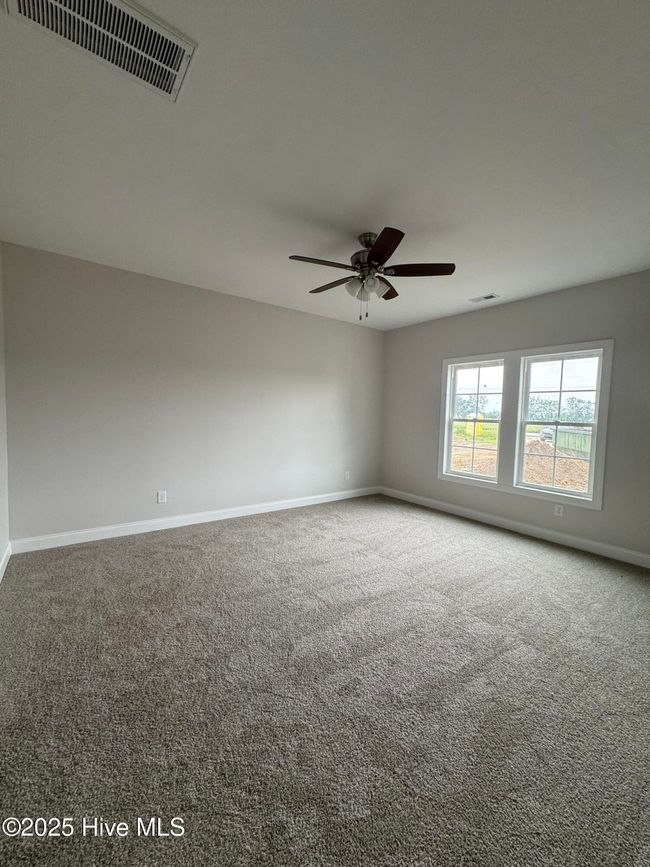 Master Bedroom | Image 7