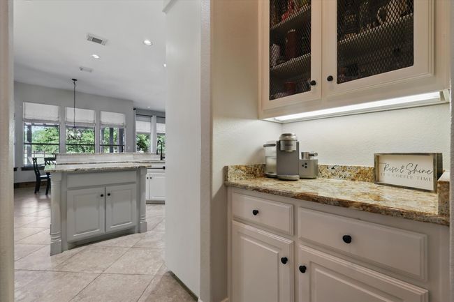 2204 Chipping Campden Rd, House other with 5 bedrooms, 4 bathrooms and null parking in Argyle TX | Image 8