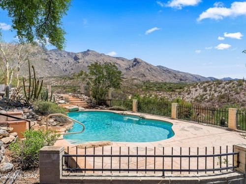 6610 N Sutherland Ridge Pl, Tucson, AZ, 85718-1322 | Card Image