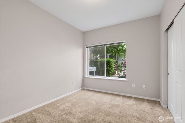 B10 - 2147 Hammond Ave, Condo with 2 bedrooms, 2 bathrooms and null parking in Dupont WA | Image 19