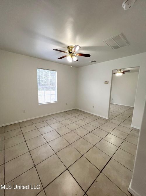a-9621 Smith Ave, Vancleave, MS, 39565-9513 | Card Image