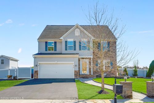 121 Rockrimmon Blvd, Barnegat, NJ, 08005-1728 | Card Image