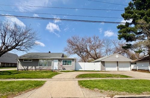 2151 S Smithville Rd, Kettering, OH, 45420-1449 | Card Image