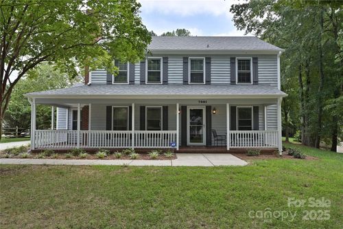 7001 Graburn Rd, Charlotte, NC, 28226-3805 | Card Image