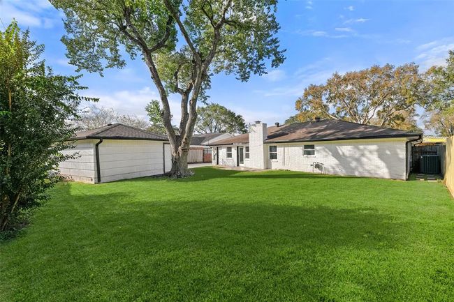 6235 Dumfries Dr, House other with 4 bedrooms, 2 bathrooms and 2 parking in Houston TX | Image 28